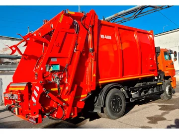 Мусоровоз с задней загрузкой КО-440В Фото №4